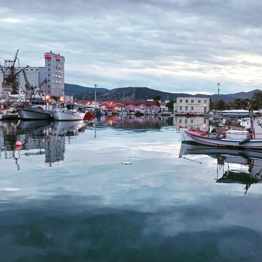 Amare Luxury Living Villa Volos Bagian luar foto