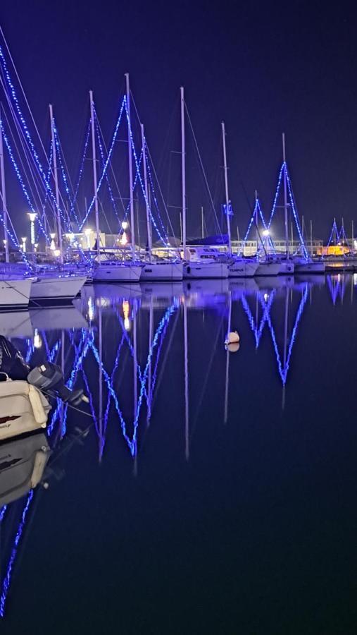 Amare Luxury Living Villa Volos Bagian luar foto